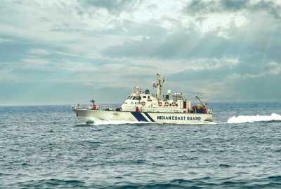 22 osoby zaginęły po zatonięciu masowca u wschodnich wybrzeży Indii