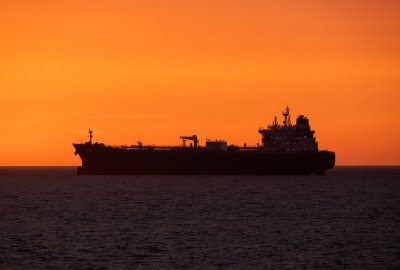 Minister energii USA: transport ropy przez cieśninę Ormuz wciąż rośnie...