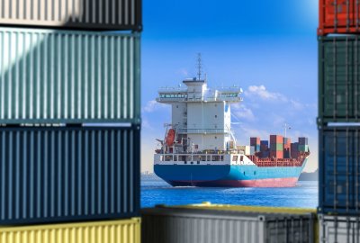 Pogarsza się punktualność w globalnej żegludze kontenerowej