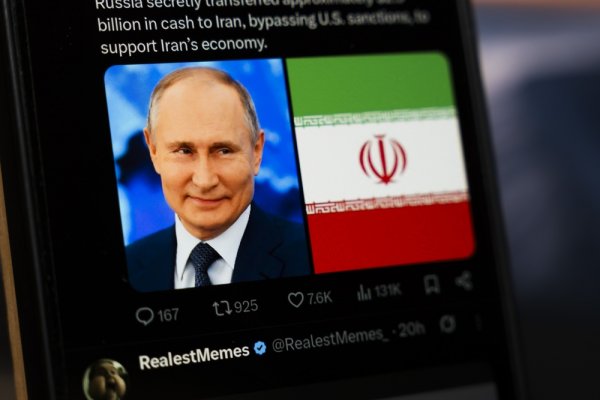 Rosja pomaga w atakach dronów na cele USA w Zatoce Perskiej?