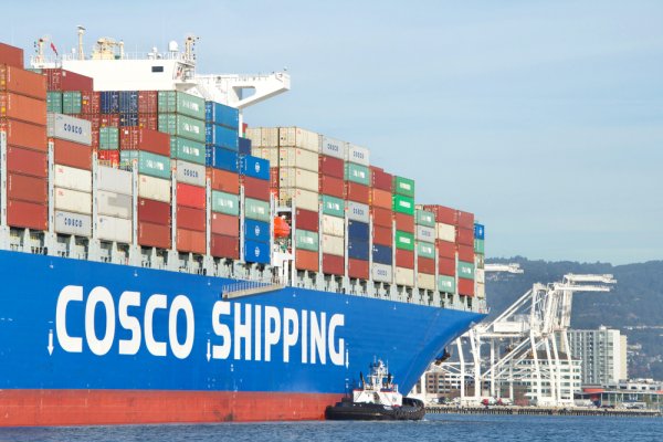 COSCO Shipping zamawia 18 kontenerowców o wartości prawie 3 mld dolarów...